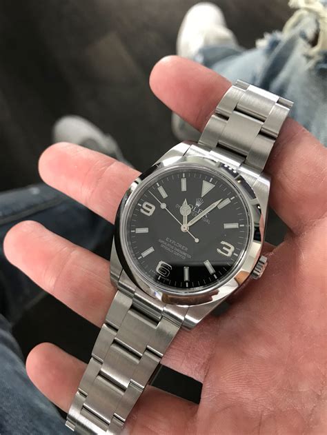 rolex explorer 39mm lug to